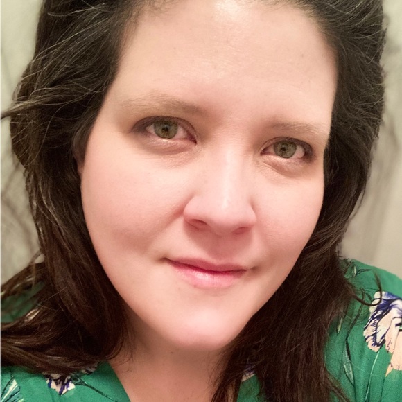 Meet your Posher, Kyrie - Picture 1 of 12